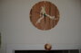 Wanduhr mit Springer